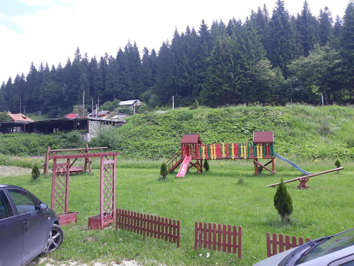 White Horse Hotel Predeal Luaran gambar