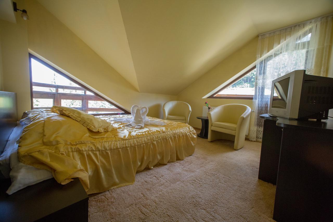 White Horse Hotel Predeal Luaran gambar